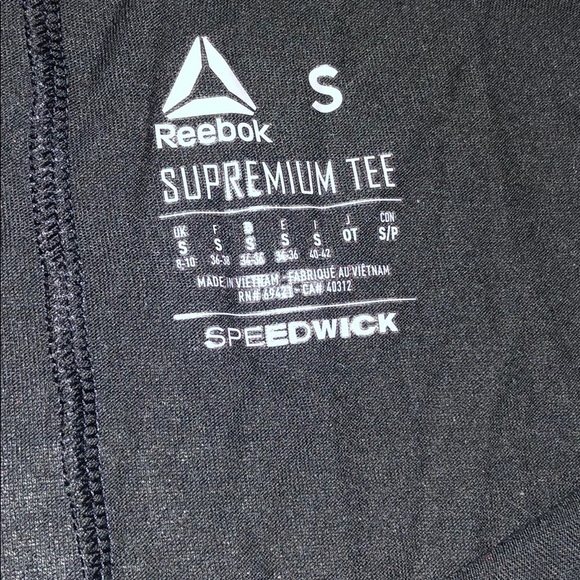 Reebok Long Sleeve Tee - Picture 4 of 5